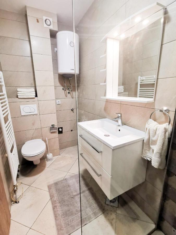 Apartmani Vidik - Groodvy House Jahorina Exteriör bild