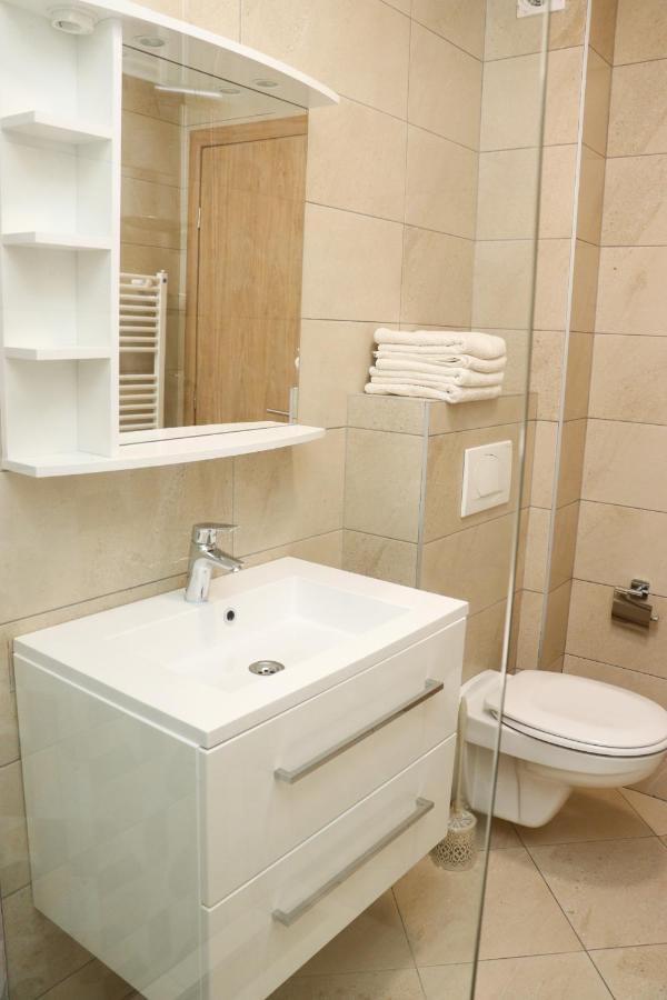 Apartmani Vidik - Groodvy House Jahorina Exteriör bild